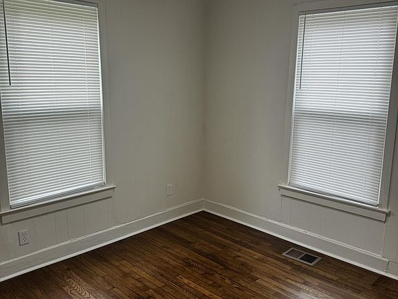5th image of 2410 4th Ave E