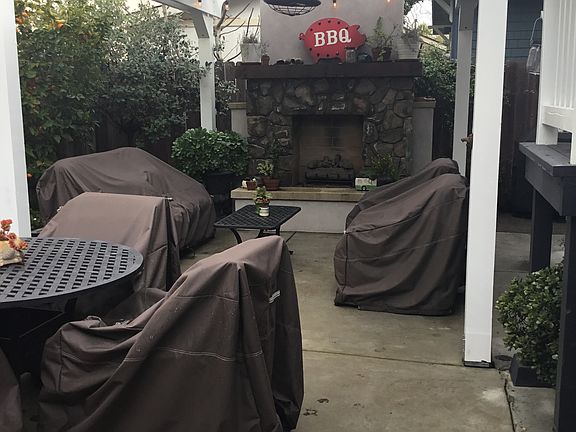 3rd image of 1042 Dolores Way