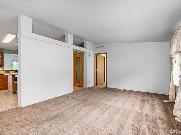 5th image of 2323 44th Ln SW #34
