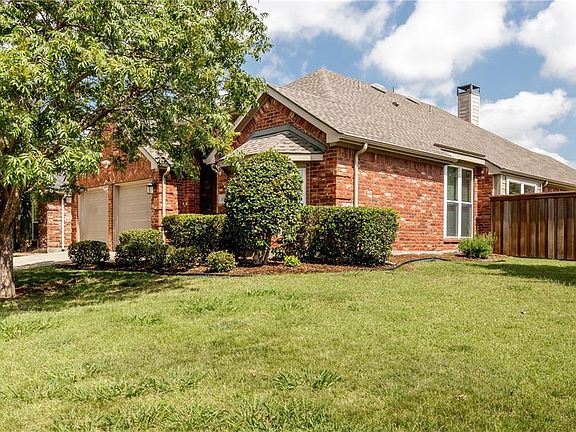 2nd image of 3057 Bigleaf Dr