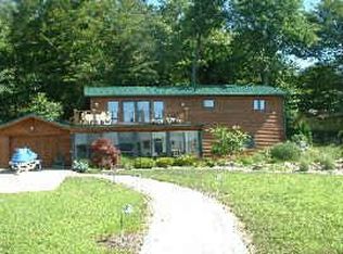 9345 Oak Ln, Unionville, IN 47468