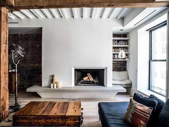 Fireplace w Reading Nook