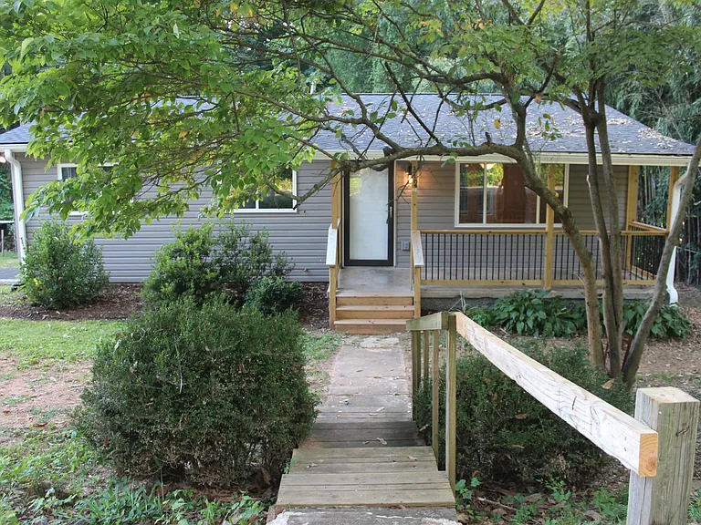 319 State St #201 — Photo 2