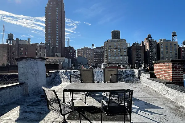 Rented by Corcoran | media 22