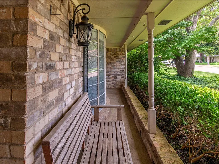 3100 Natalie Dr — Photo 2