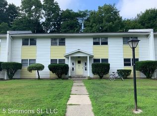 5 Simmons St APT 20, Saugerties, NY 12477