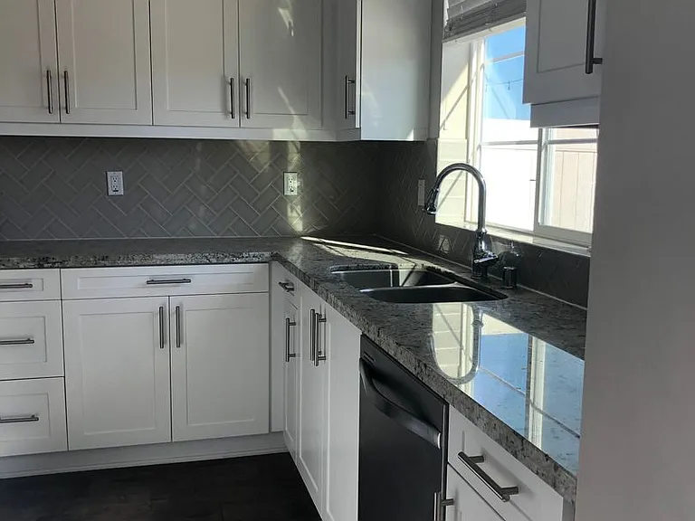 16353 Veridian Cir — Photo 14