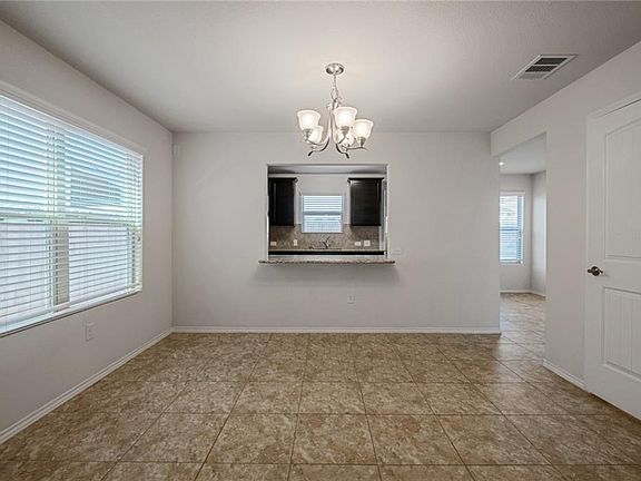 5th image of 3504 Breckenridge Dr