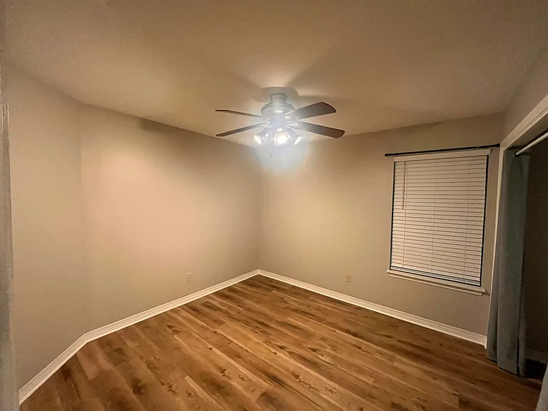 310 Fairwood Dr — Photo 15