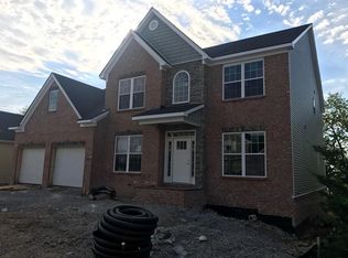 3948 Mooncoin Way, Lexington, KY 40515