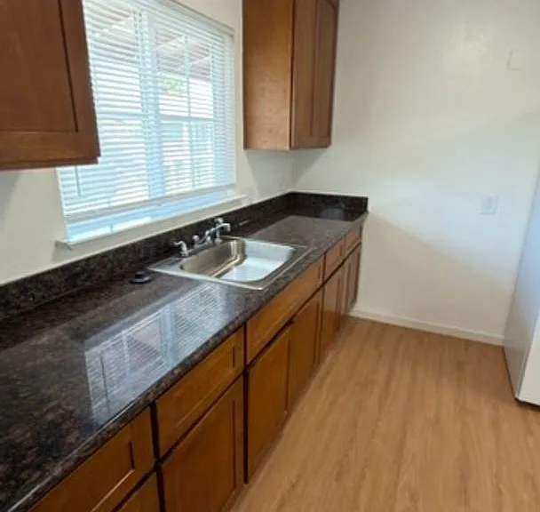 1777 Hester Ave — Photo 4