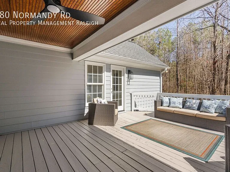 180 Normandy Rd — Photo 25