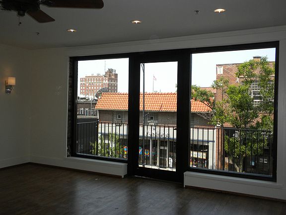 5th image of 20 N 10th St #201