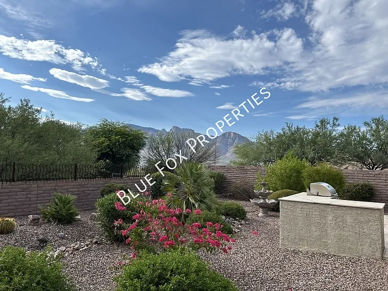 12812 N Camino Vieja Rancheria — Photo 2