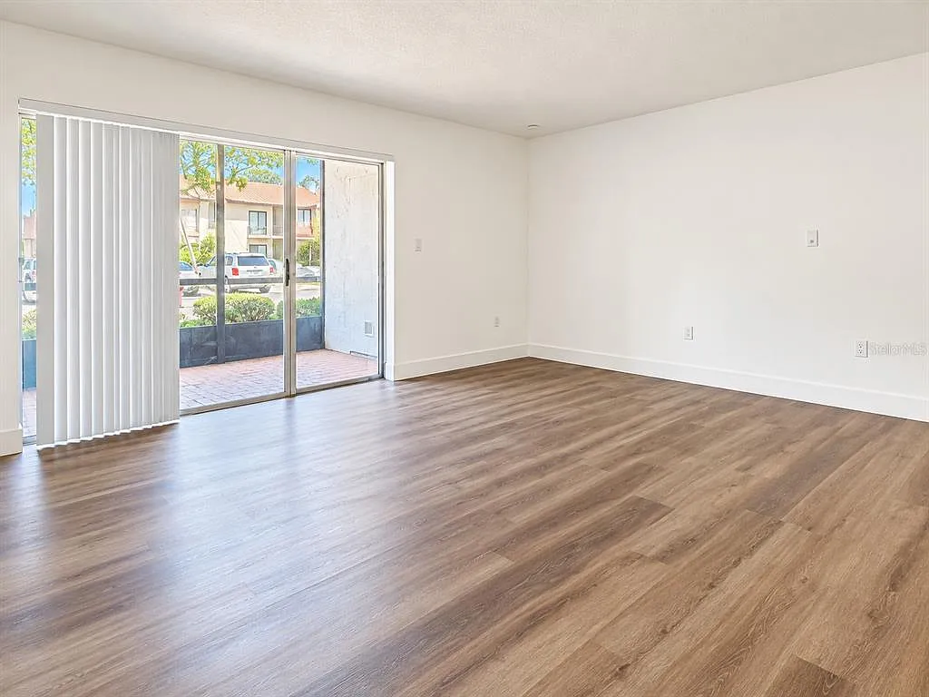 2 bed, 2.0 bath, 1132 sqft, $1,850 — Photo 1