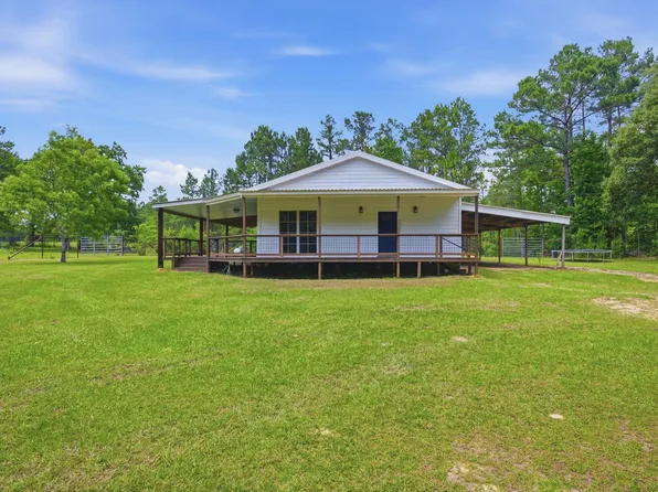1256 Panhandle Rd, Dequincy, LA 70633