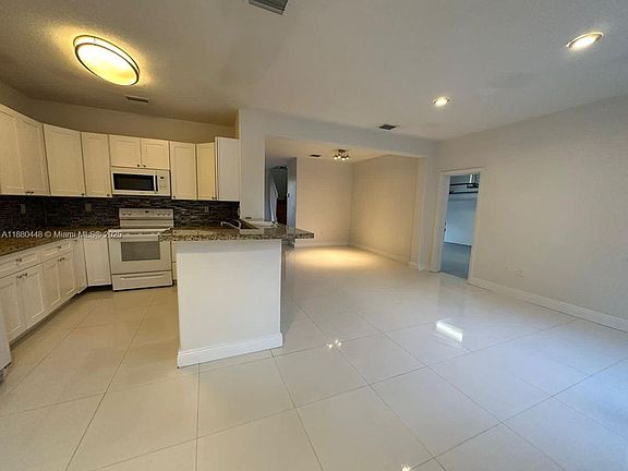 2nd image of 10812 NW 51st St #0