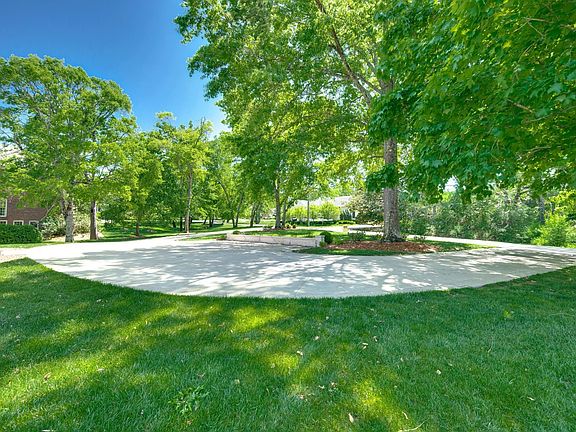 4th image of 4304 Warner Pl
