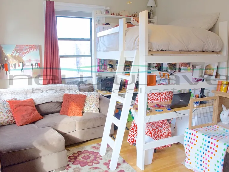 1091 Boylston St #45 — Photo 2