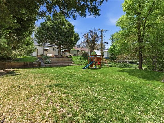 5th image of 1905 S Harrison Blvd E