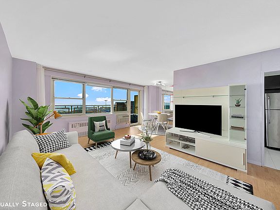 2nd image of 2940 W 5th St APT 19