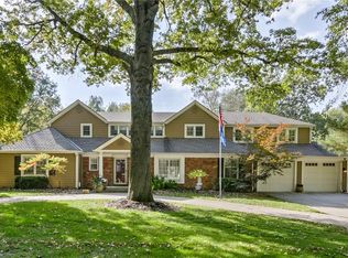 10318 Sagamore Rd, Leawood, KS 66206