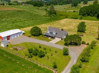 11609 NE Finn Hill Loop, Carlton, OR 97111