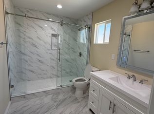 6865 Winnetka Ave, Winnetka, CA 91306