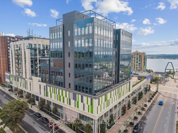 111 Worsley St, Barrie, ON