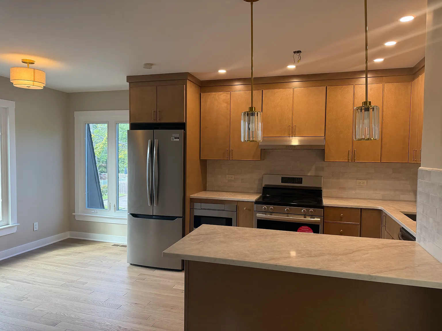 1 bed, $2,200 — Photo 4