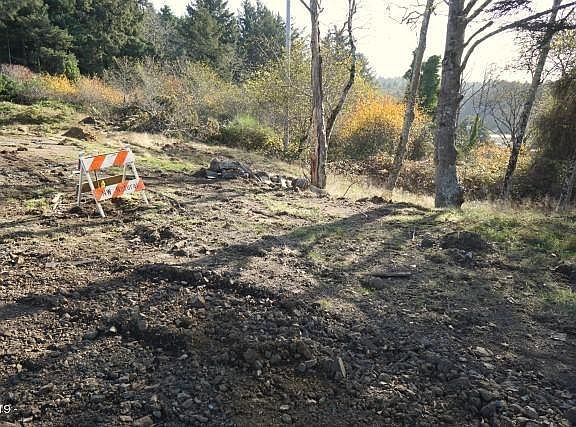 4th image of 2204 SE Highway 101 Parcel B