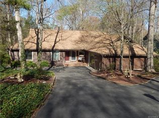 5810 Harbour Bluff Ter, Midlothian, VA 23112