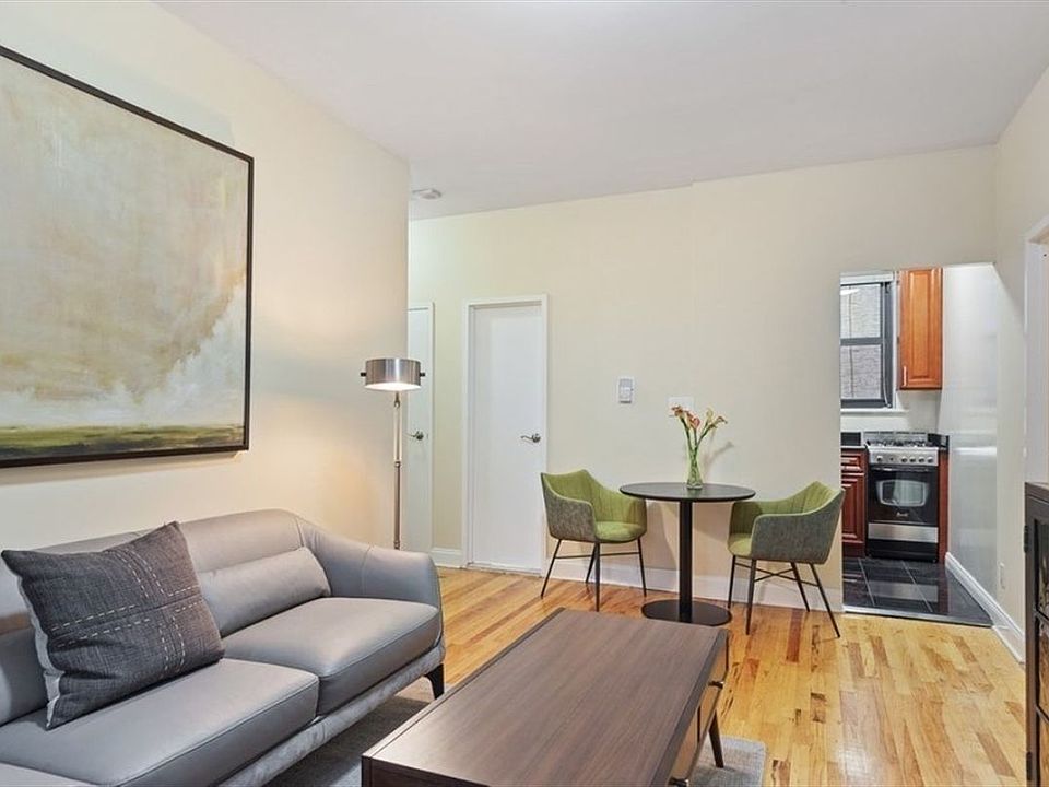 1st image of 150 W 47th St APT 5F
