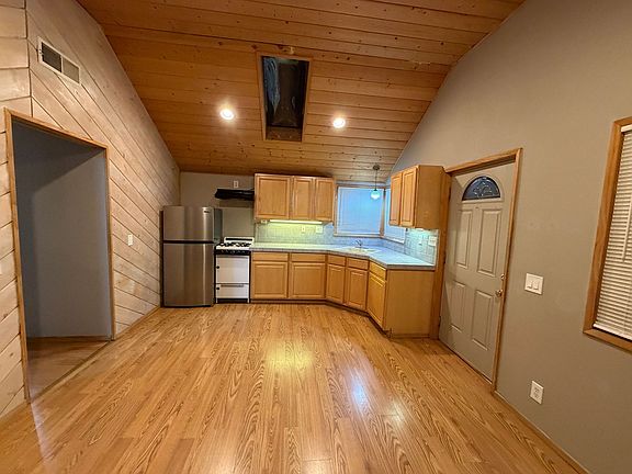 3rd image of 23348 S Village Ln