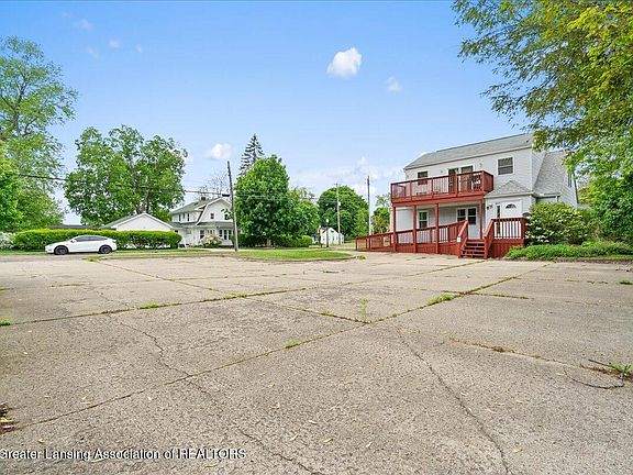 4th image of 4415 Holt Rd