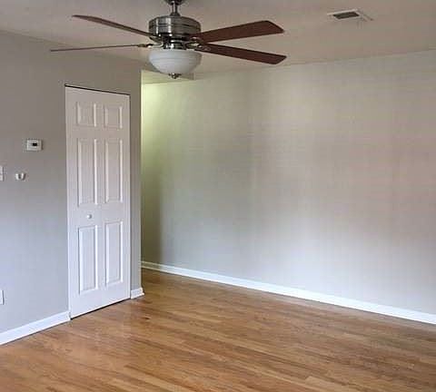 living room w closet