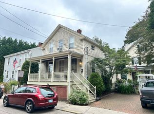 15 Chestnut St, Newport, RI 02840