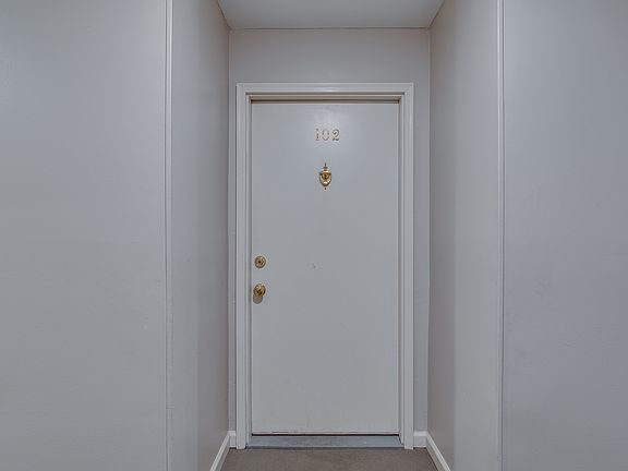 4th image of 1859 Poplar Woods Cir W APT 102