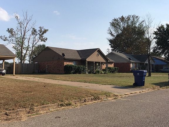 3rd image of 6180 Somerset Dr