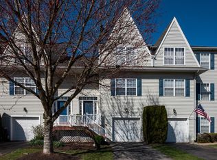 229 Buchanan Ct, Downingtown, PA 19335