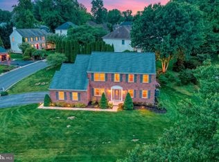 2 Lilac Ct, Wilmington, DE 19808
