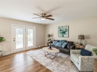1303 E Thornton Ave, Des Moines, IA 50315