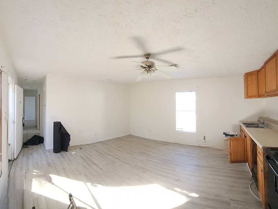 1st image of 489 Starratt Rd #272