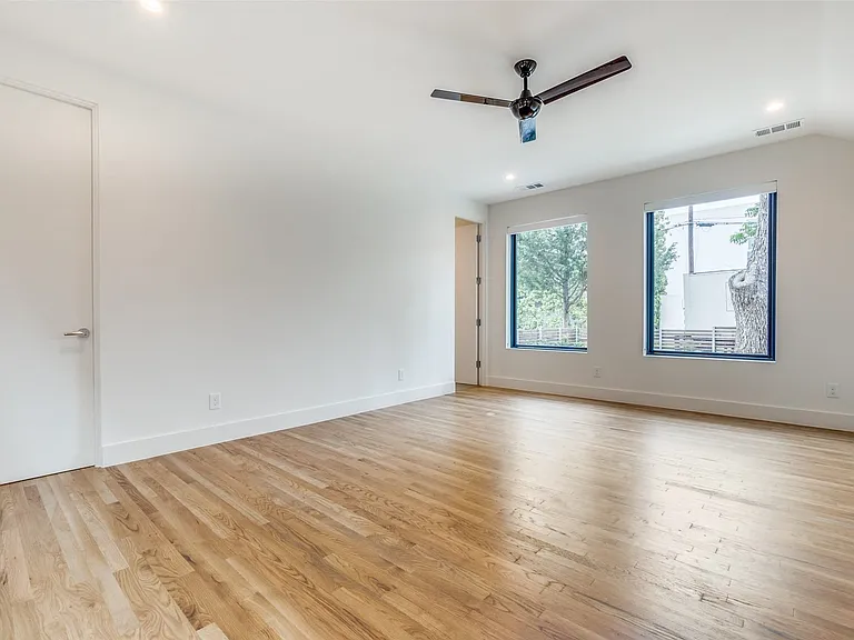 3526 Cragmont Ave — Photo 31