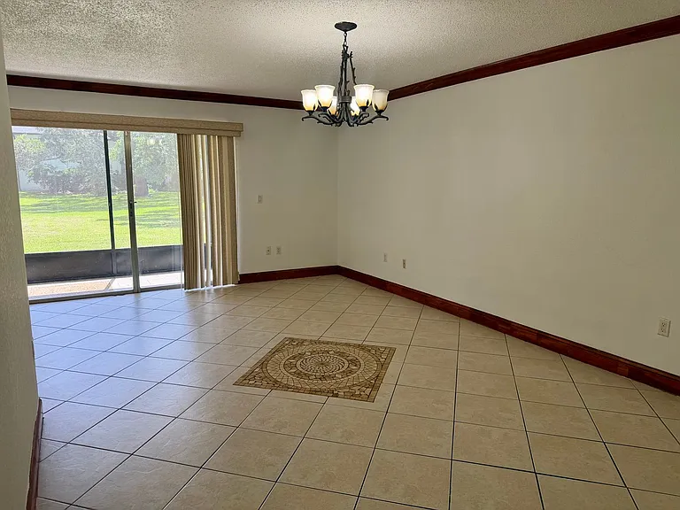 4407 S Semoran Blvd #2 — Photo 5