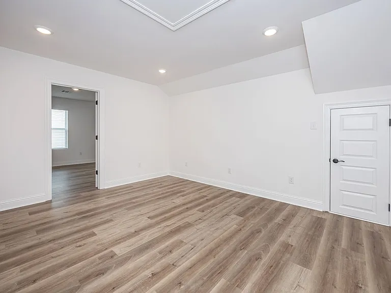 3711 Olivia Dr — Photo 52