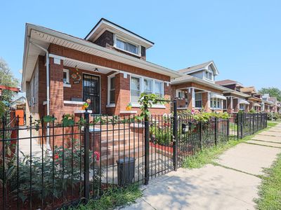 4938 W Crystal St, Chicago, IL, 60651