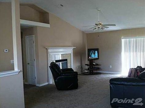 2nd image of 5116 Dickens Ct