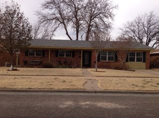 909 NW 11th St, Andrews, TX 79714