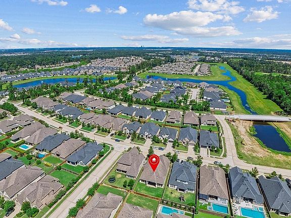 2nd image of 28348 Sterling Oak Dr